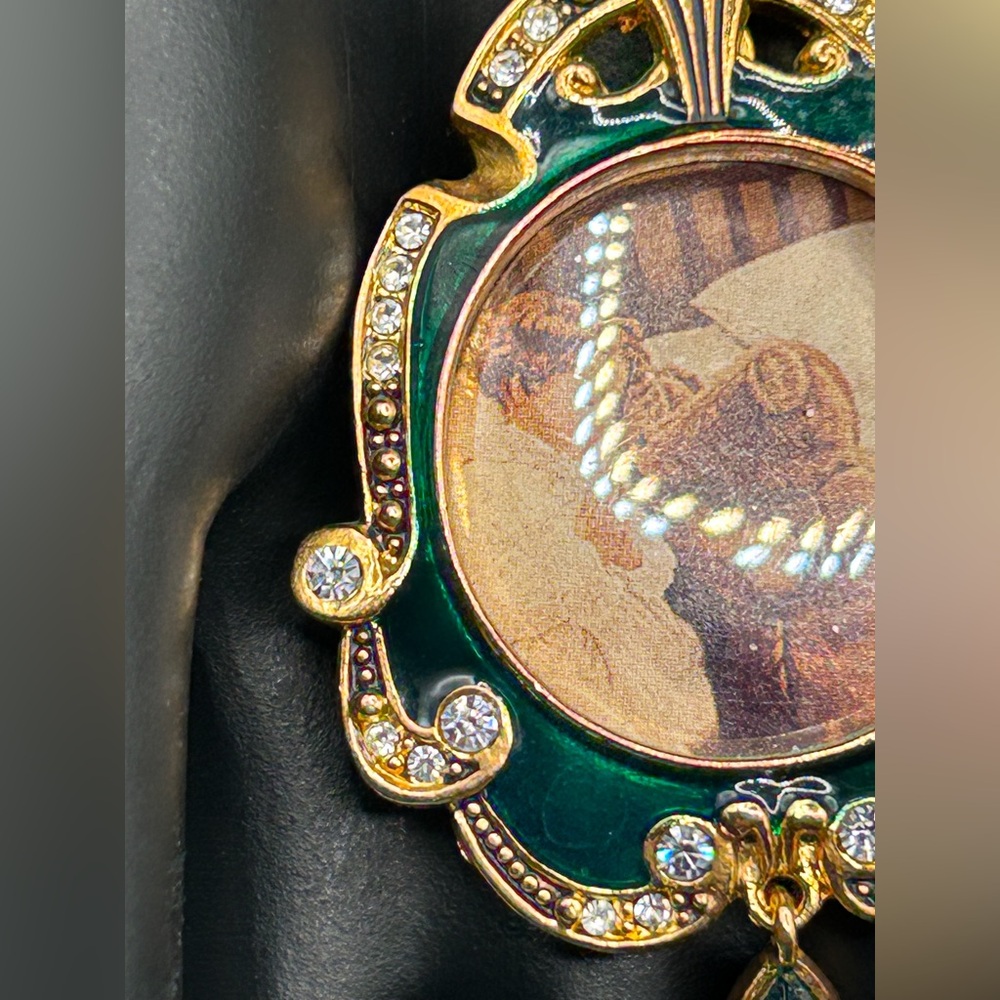 Lenox "Evening Prayer" Jeweled Pendant - Picture 8 of 16